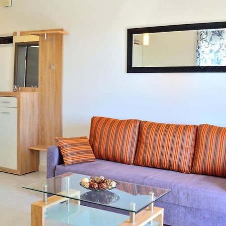 Apartment Domus Lauri Umag Exteriér fotografie